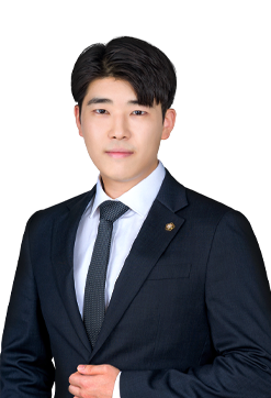 강현욱 변호사